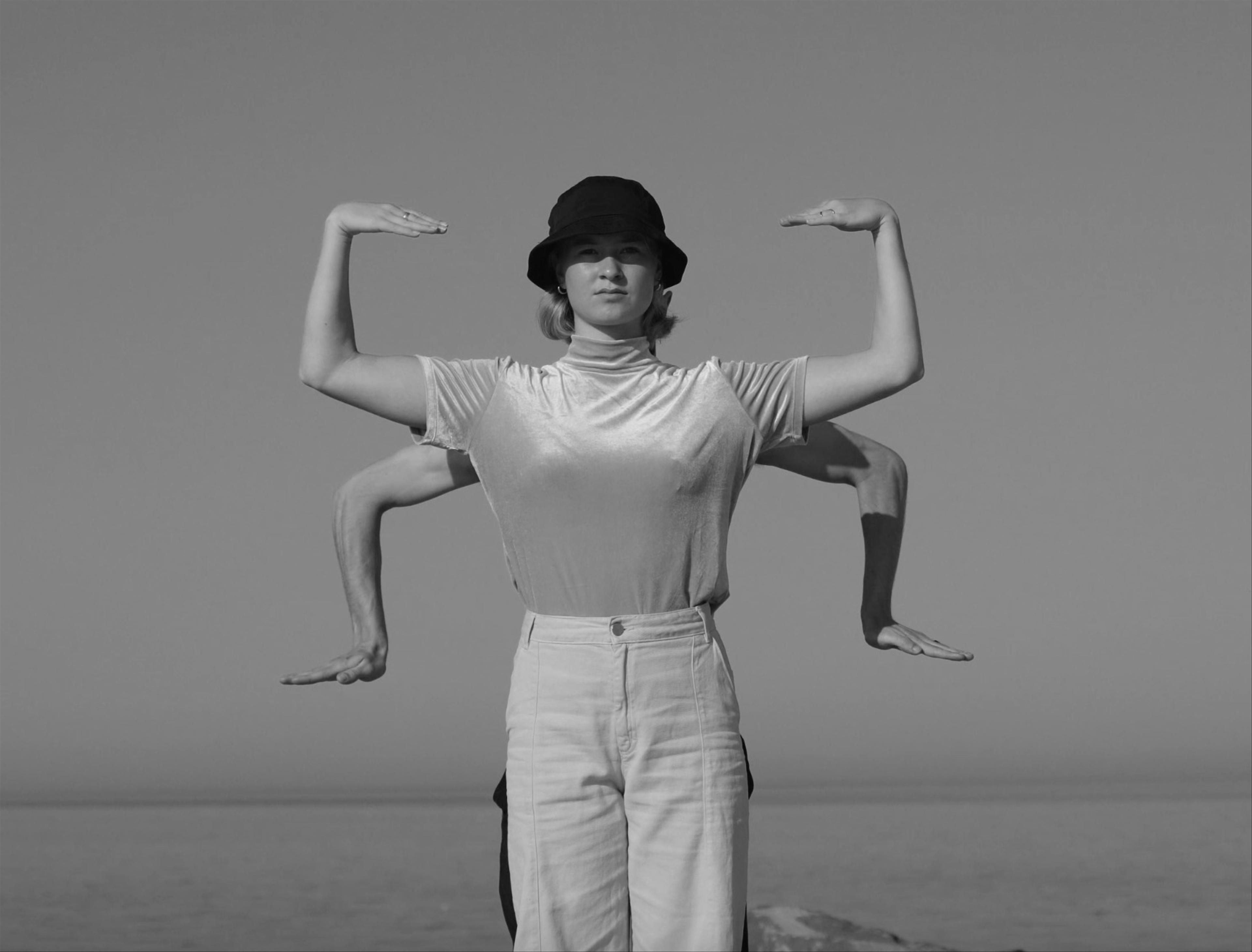 Denis Inghelbrecht & Yamuna Huygen at the seaside of Ostend