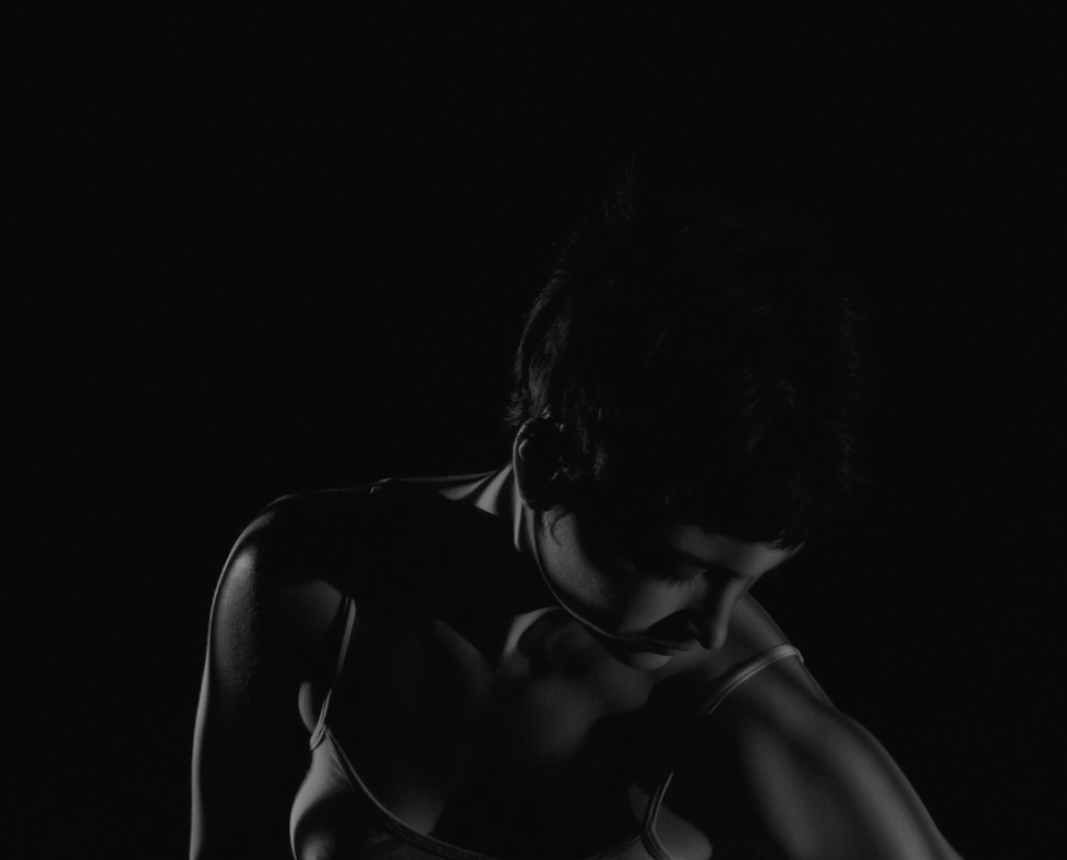 Light, Body, Screen — theo 1